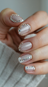 35 Royal Elegance Nail Art Designs: Timeless Styles to Inspire